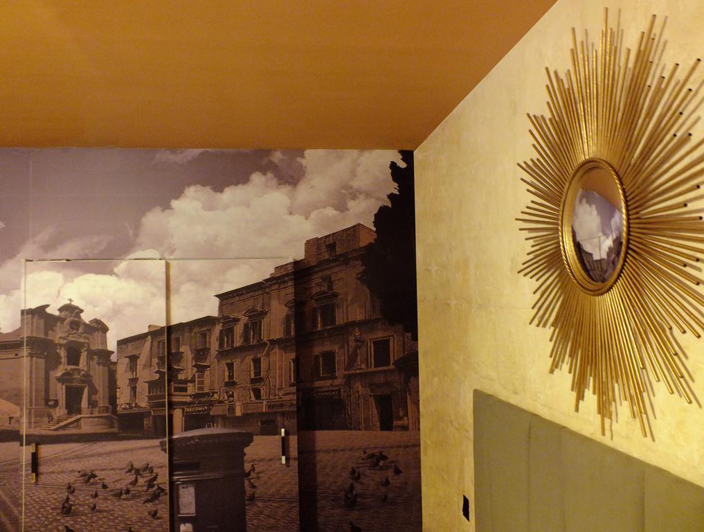 The Vincent Boutique Suites Valletta Pokoj fotografie