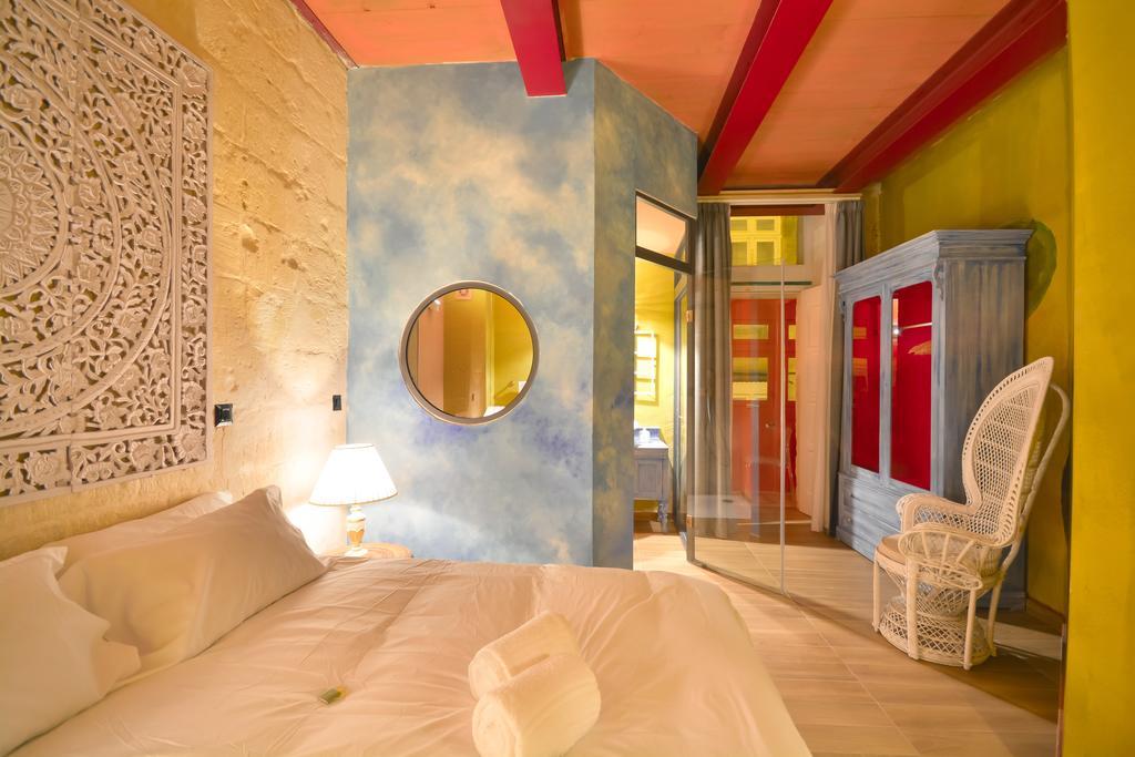 The Vincent Boutique Suites Valletta Pokoj fotografie