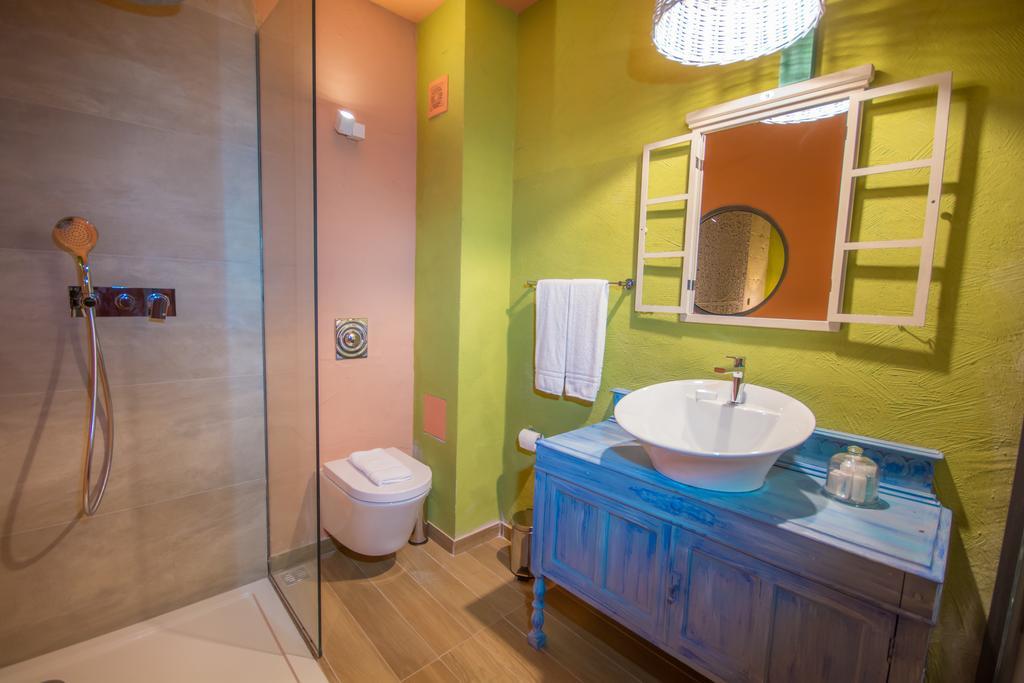 The Vincent Boutique Suites Valletta Pokoj fotografie